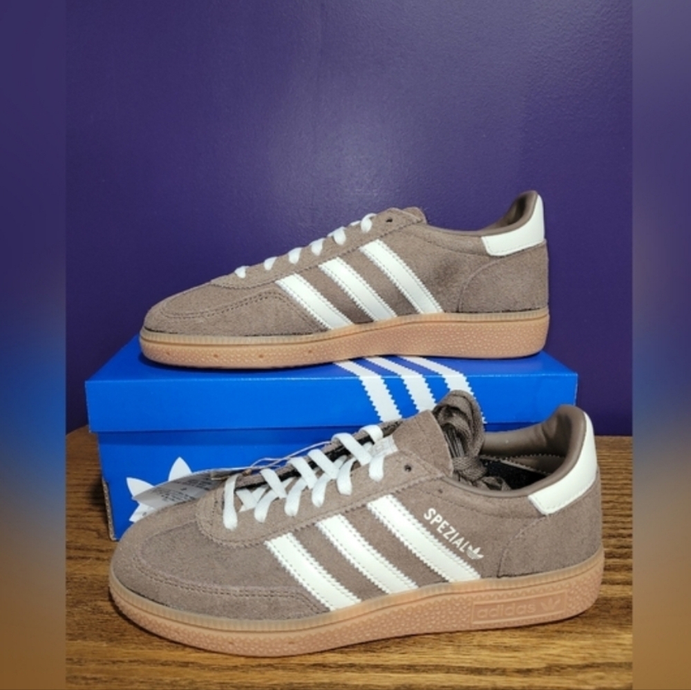 Adidas handball spezial earth strata gum size 5Y KI4016 Shoes Nib Big Kids Youth - Picture 2 of 6